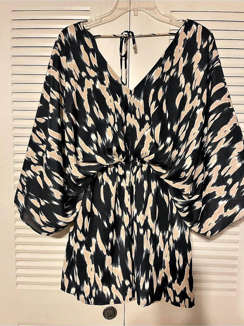 Aakaa Animal Print Mini 1pc short set in Black & Tan Size Small Like New